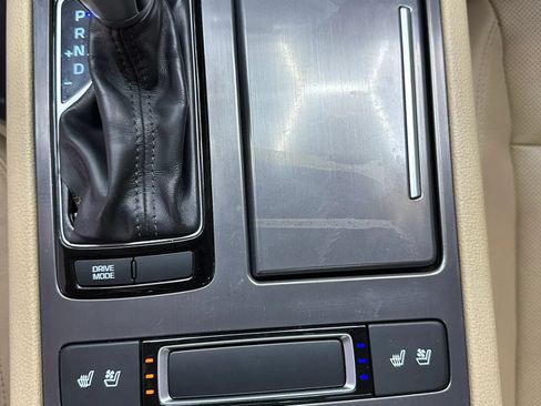 Used 2015 Hyundai Genesis 3.8 w/ Option Group 02 RWD image 25