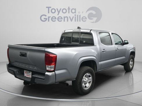 Used 2021 Toyota Tacoma SR AWD/4WD image 13