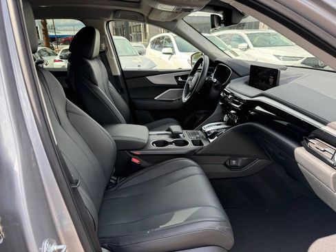 Used 2024 Acura MDX SH-AWD image 19