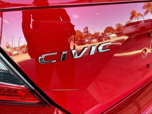 Used 2018 Honda Civic EX image 21
