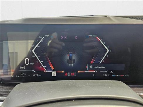 New 2026 BMW X7 xDrive40i w/ M Sport Package image 10