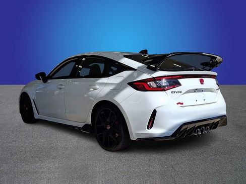 Used 2025 Honda Civic Type R image 6