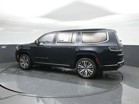 Used 2023 Jeep Grand Wagoneer Series III AWD/4WD image 30