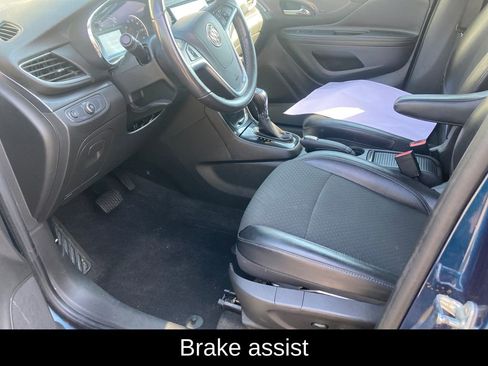 Used 2019 Buick Encore Preferred AWD/4WD image 12