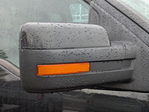 Used 2011 Ford F150 Raptor w/ Raptor Luxury Pkg image 11