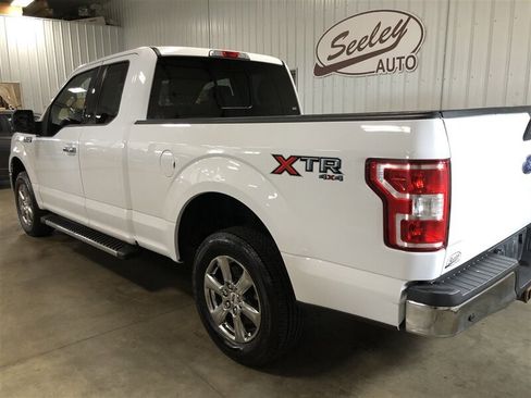Used 2020 Ford F150 XLT w/ Equipment Group 302A Luxury image 3