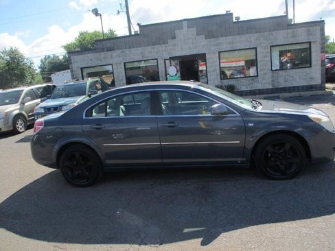Used 2008 Saturn Aura XE w/ Preferred Package FWD image 2
