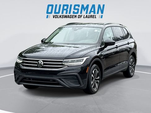 Used 2023 Volkswagen Tiguan S w/ Driver Assistance Package FWD image 1