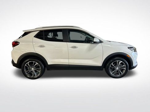 Used 2023 Buick Encore GX Select AWD/4WD image 7