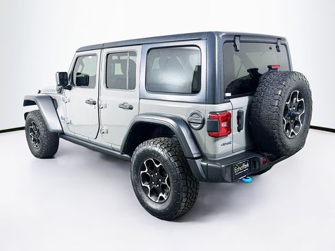 Used 2022 Jeep Wrangler Unlimited Rubicon 4xe AWD/4WD image 5