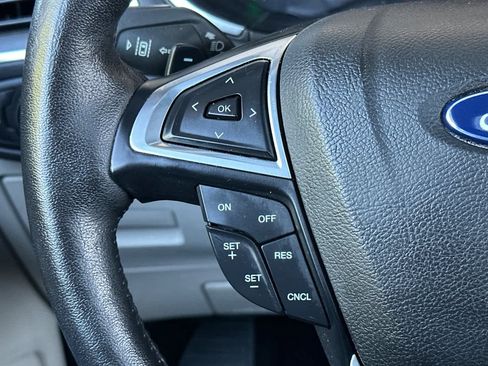 Used 2015 Ford Edge Titanium w/ Equipment Group 302A FWD image 27