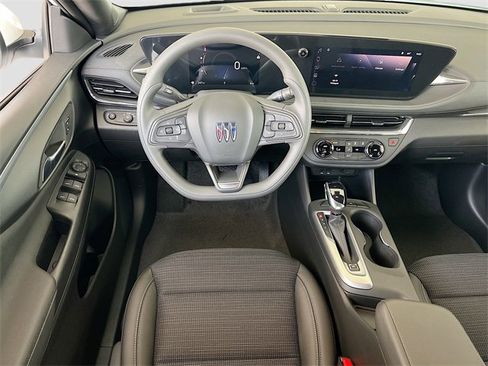 New 2026 Buick Envista Preferred image 16