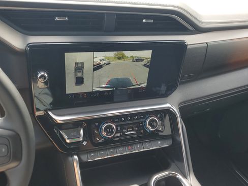 Used 2024 GMC Sierra 1500 Denali w/ Technology Package image 27