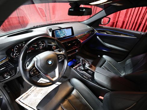 Used 2019 BMW 540i w/ Convenience Package image 12