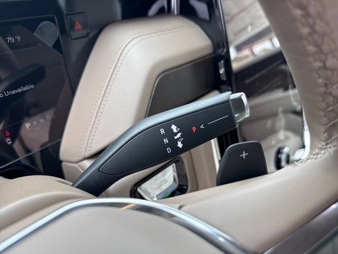 New 2026 GMC Yukon XL Denali w/ Sun & Power Step Package AWD/4WD image 15