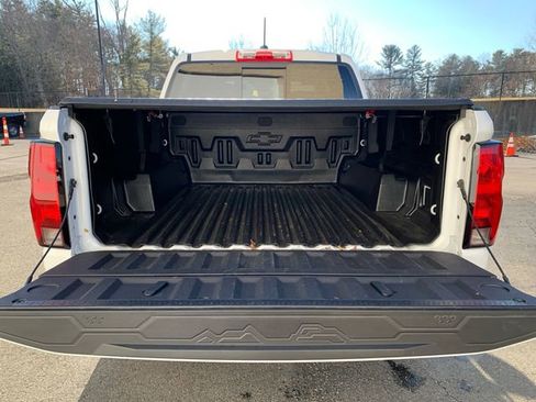 Used 2023 Chevrolet Colorado LT w/ LT Convenience Package image 15