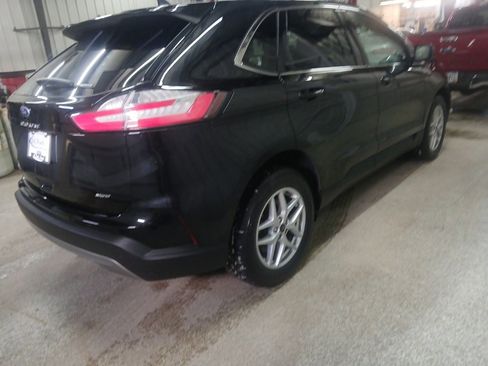Used 2024 Ford Edge SEL image 22