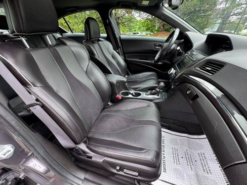 Used 2021 Acura ILX w/ Premium & A-SPEC Package FWD image 13