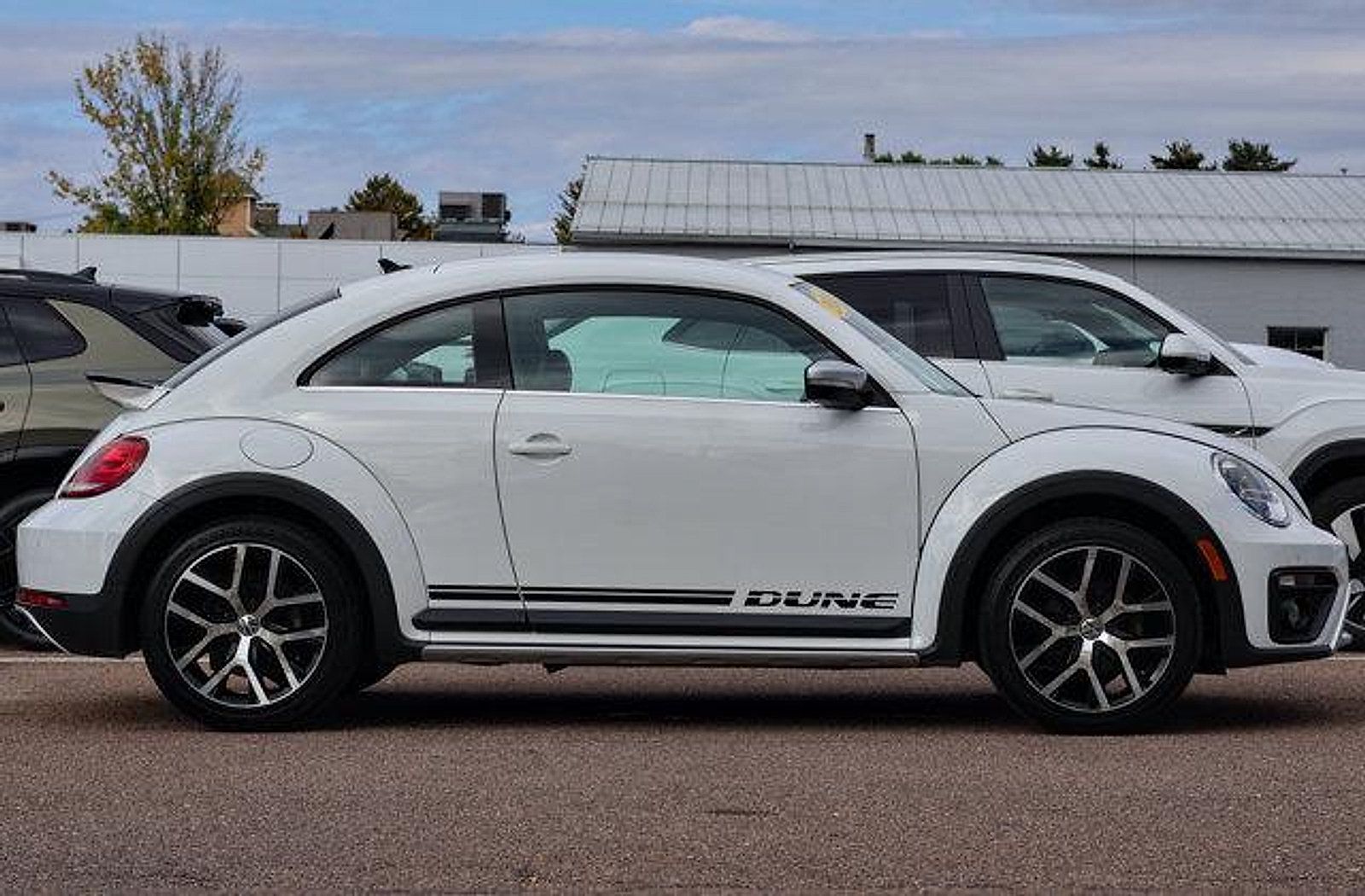 Used 2016 Volkswagen Beetle 1.8T Dune FWD image 7
