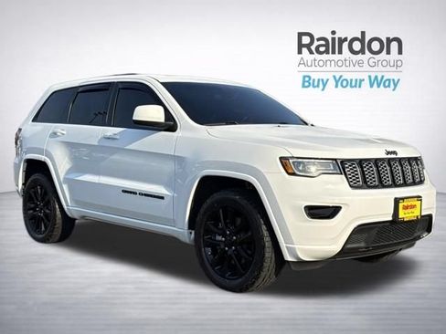 Used 2021 Jeep Grand Cherokee Laredo X AWD/4WD image 1