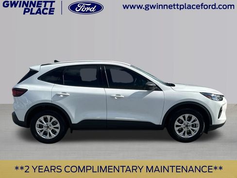 Certified 2025 Ford Escape Active FWD image 4