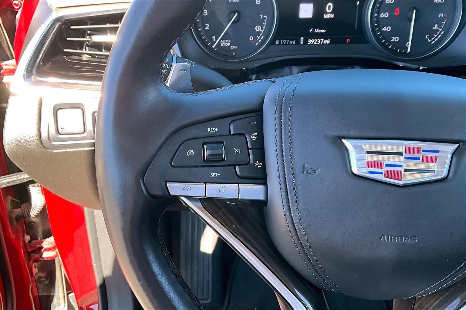 Used 2022 Cadillac XT6 Sport w/ Platinum Package AWD/4WD image 23