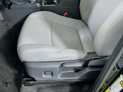Certified 2026 Toyota Tacoma SR5 AWD/4WD image 20