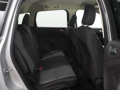 Used 2018 Ford Escape SE w/ Ford Safe & Smart Package FWD image 12