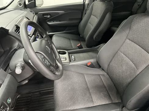 Certified 2023 Honda Ridgeline Sport image 10