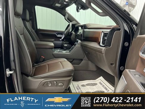 Used 2025 GMC Sierra 1500 Denali AWD/4WD image 15