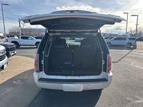 Used 2011 GMC Yukon Denali image 23