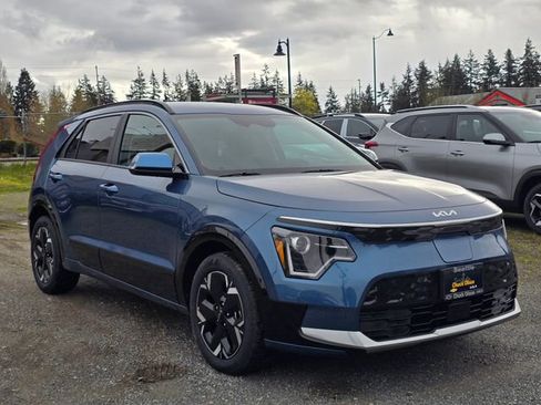 New 2026 Kia Niro Wind FWD image 7