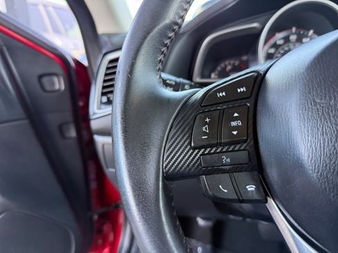 Used 2016 MAZDA MAZDA3 i Grand Touring FWD image 18