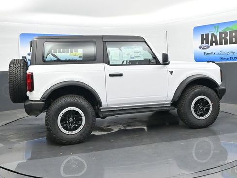 New 2026 Ford Bronco 2-Door w/ Sasquatch Package AWD/4WD image 6