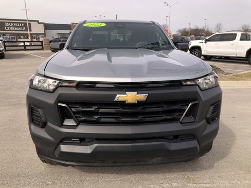 Used 2023 Chevrolet Colorado W/T w/ WT Convenience Package II image 8