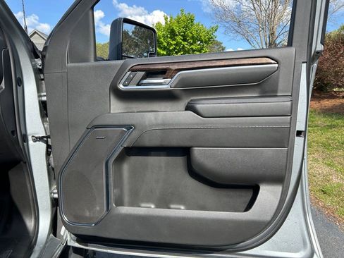 Used 2024 GMC Sierra 2500 SLE w/ SLE Value Package; AWD/4WD image 60