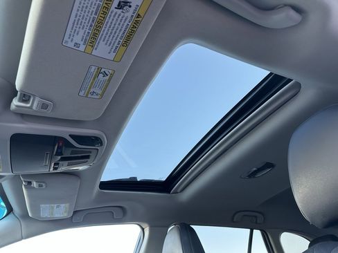 Used 2022 Subaru Outback Limited image 24