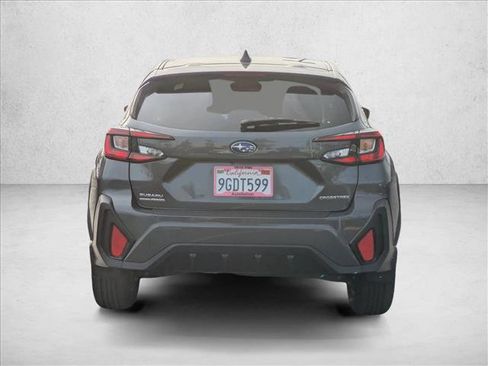 Used 2024 Subaru Crosstrek 2.0i image 6