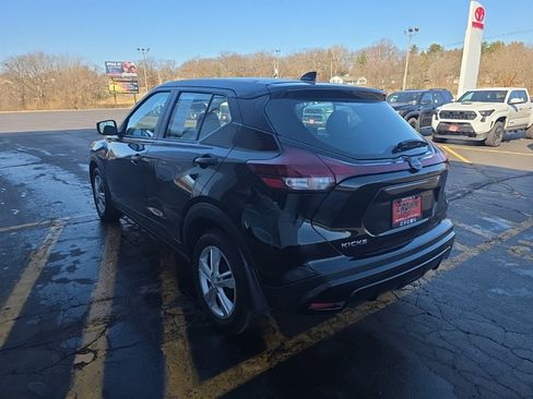 Used 2025 Nissan Kicks Play S image 6