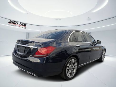 Used 2019 Mercedes-Benz C 300 Sedan image 3