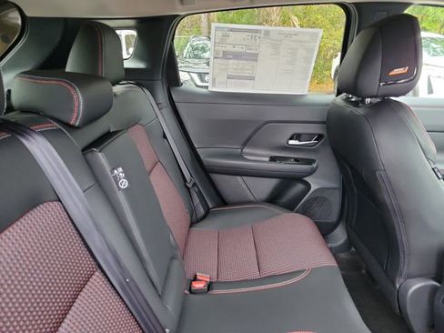 New 2026 Nissan Kicks SR w/ SR Premium Package FWD image 28