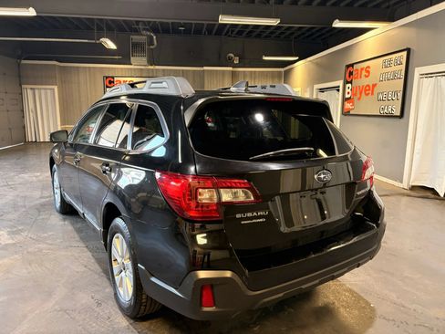 Used 2019 Subaru Outback 2.5i Premium AWD/4WD image 4