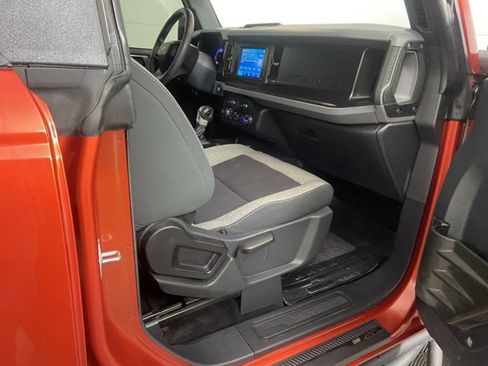 Used 2022 Ford Bronco 4-Door image 6