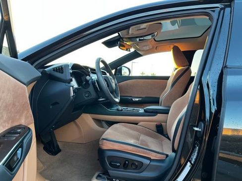 Used 2023 Lexus RZ 450e Premium image 15