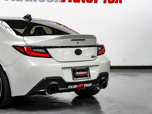 Used 2022 Toyota GR86 Premium w/ ALL Weather Mat Package (TMS) RWD image 15