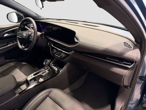 Used 2025 Buick Envista Sport Touring w/ Convenience I Package image 25