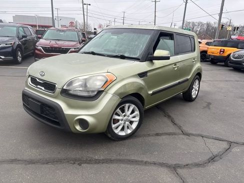Used 2012 Kia Soul + image 7