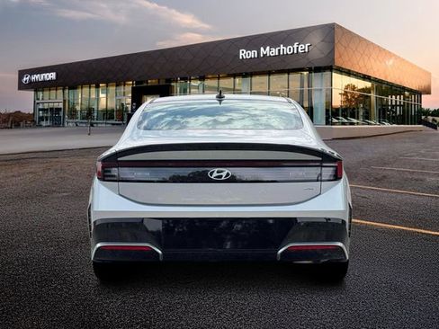 New 2026 Hyundai Sonata SEL image 6