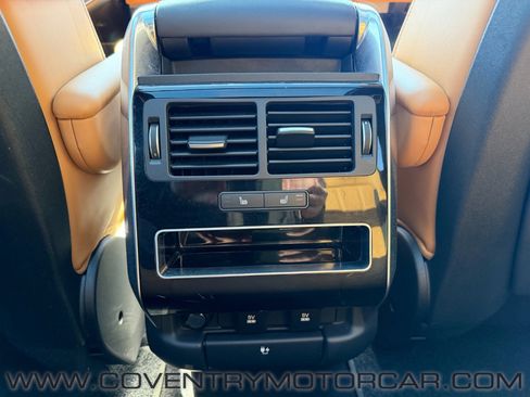 Used 2020 Land Rover Range Rover Sport HSE Dynamic image 45