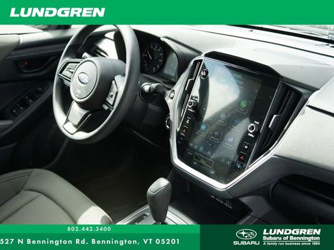 Used 2024 Subaru Crosstrek 2.0i Premium image 8